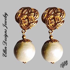 RARE Ellen Designs VTG 70s Pearl Gold Clip On Earrings LBN